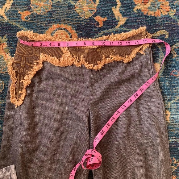AnuttaraCrafts woolen pants - Picture 5 of 8